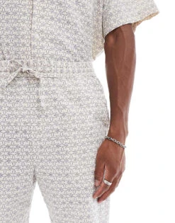 Selected Homme Shorts In All Over Print In Cream And Navy For Men -Modish Mens Shop 206366977 3