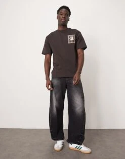 Selected Homme Oversized T-shirt In Brown With Flower Chest Print For Men Chocolate Torte -Modish Mens Shop 207086891 3